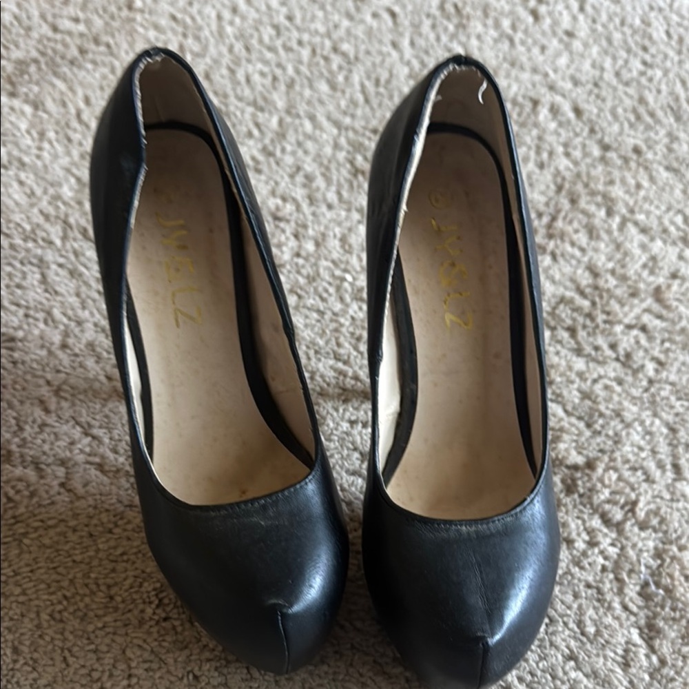 Classic Black High Heel Pumps